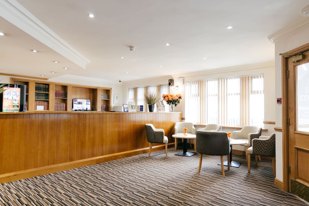 Lobi 2 Best Western Bradford Guide Post Hotel