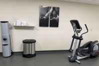 Fitness Center Country Inn & Suites by Radisson, Lancaster (Amish Country), PA