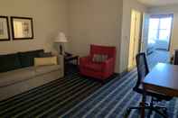 Common Space Country Inn & Suites by Radisson, Lancaster (Amish Country), PA