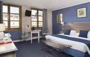 Bedroom 6 Hotel Les Rives De Notre Dame