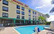 Swimming Pool 6 Hampton Inn West Palm Beach Florida Turnpike