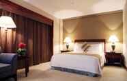 Kamar Tidur 4 The Pavilion Hotel