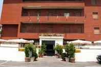 Bangunan Hotel Vico Alto