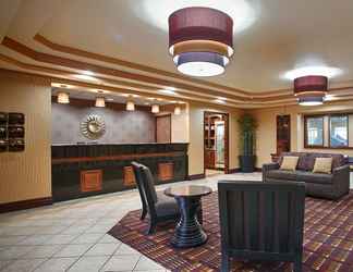 Lobby 2 Best Western Plus Midwest Inn & Suites