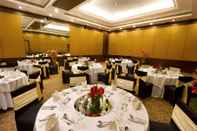 Functional Hall Hotel Express Residency