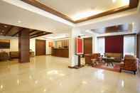 Lobby Hotel Express Residency