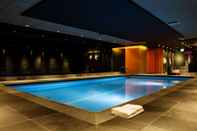 Swimming Pool Hotel Restaurant Oud London