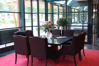 Lobi 4 Hotel Restaurant Oud London