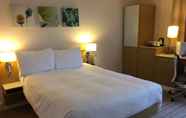 Bedroom 7 Hilton Garden Inn Bristol City Centre