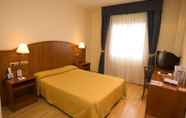 Bilik Tidur 4 Hotel Ponferrada Plaza