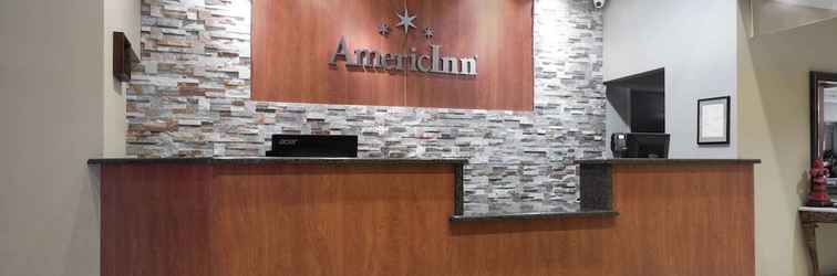 Lobby AmericInn by Wyndham Rochester