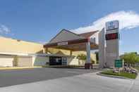 Exterior Quality Inn Stateline