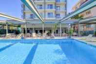 Swimming Pool Palace Hotel Glyfada