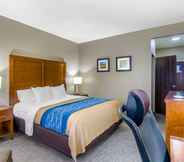 Phòng ngủ 4 Comfort Inn Ottawa