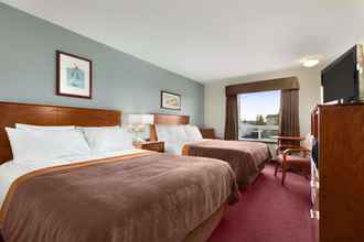 Kamar Tidur 4 Super 8 by Wyndham Yellowknife