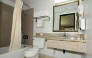In-room Bathroom 4 Best Western Antelope Inn & Suites
