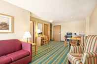 Ruang Umum Coratel Inn & Suites by Jasper Hastings