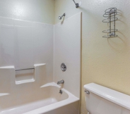 In-room Bathroom 7 Super 8 by Wyndham Hartford WI