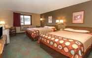 Bedroom 3 Super 8 by Wyndham Hartford WI