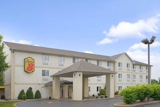 Bangunan 4 Super 8 by Wyndham Pontoon Beach IL/St. Louis MO Area