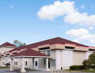 Luar Bangunan 2 Super 8 by Wyndham Batavia E of Darien Lake Theme Park