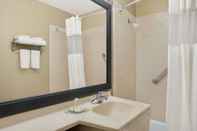 In-room Bathroom Super 8 by Wyndham Belleville St. Louis Area