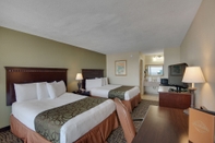 Bedroom Baymont by Wyndham Panama City Beach