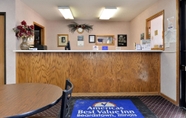 Lobby 3 Americas Best Value Inn Beardstown