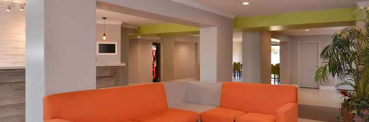 Lobby Americas Best Value Inn Memphis Airport