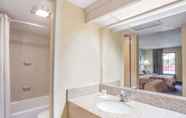 In-room Bathroom 6 Super 8 by Wyndham Camp Springs/Andrews AFB DC Area