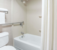 In-room Bathroom 5 Super 8 by Wyndham Camp Springs/Andrews AFB DC Area