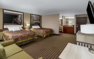 Bedroom 7 Super 8 by Wyndham Shepherdsville / Louisville South I65