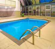 Swimming Pool 4 Super 8 by Wyndham Toronto East ON