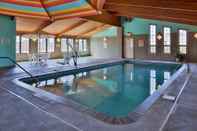 Swimming Pool Americas Best Value Inn Sauk Centre