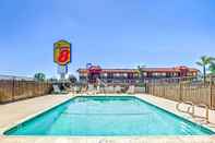 Swimming Pool Super 8 by Wyndham Upland Ontario CA