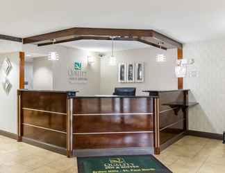 Lobby 2 Quality Inn & Suites Arden Hills - Saint Paul North