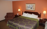 Bedroom 5 Days Inn by Wyndham Lenox MA