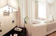 Bedroom 3 Hotel Isa