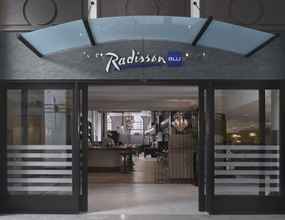 Exterior 4 Radisson Blu Hotel, Leeds City Centre