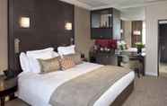 Kamar Tidur 5 The Carlton Tower Jumeirah