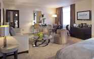 Kamar Tidur 6 The Carlton Tower Jumeirah