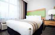 ห้องนอน 7 Country Inn & Suites by Radisson, Austin-University, TX