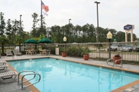 Swimming Pool Hampton Inn Covington