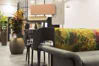 Lobby B&B Hotel Les Sables-d'Olonne Centre Gare