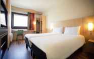 Bedroom 4 B&B Hotel Les Sables-d'Olonne Centre Gare