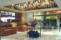 Lobby Segovia Regency Hotel