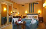 Bedroom 5 Hotel Santa Marina