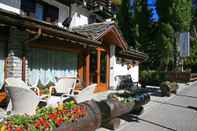 Ruang untuk Umum Hotel Les Jumeaux Courmayeur