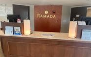 ล็อบบี้ 3 Ramada by Wyndham Minneapolis Golden Valley