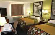 Bilik Tidur 6 Super 8 by Wyndham Newport News/Jefferson Ave.